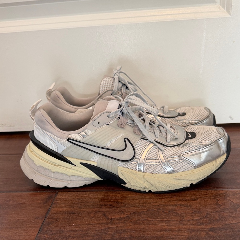 Nike Women's Silver and Black Sneakers